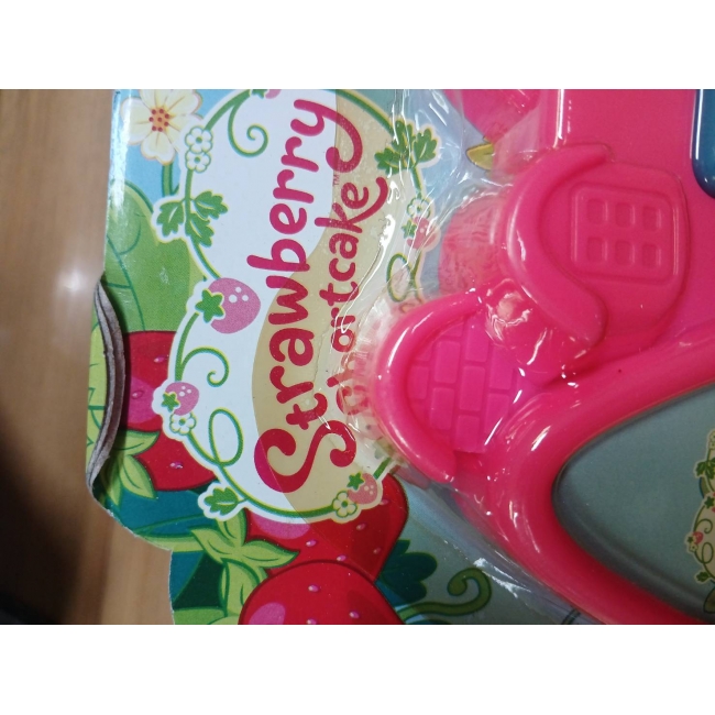 Strawberry Shortcake:  สตรอเบอรี่ ช็อทเค้กกับช่วงเวลาแสนพิเศษ + กระดานเขียน **รบกวนเลื่อนดูสภาพหนังสือก่อนการสั่งซื้อ**